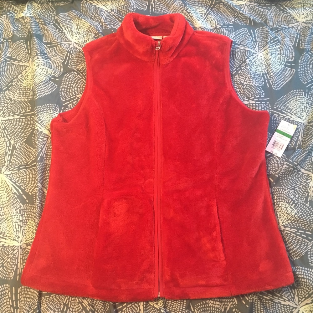 NWT Plush Fleece vest